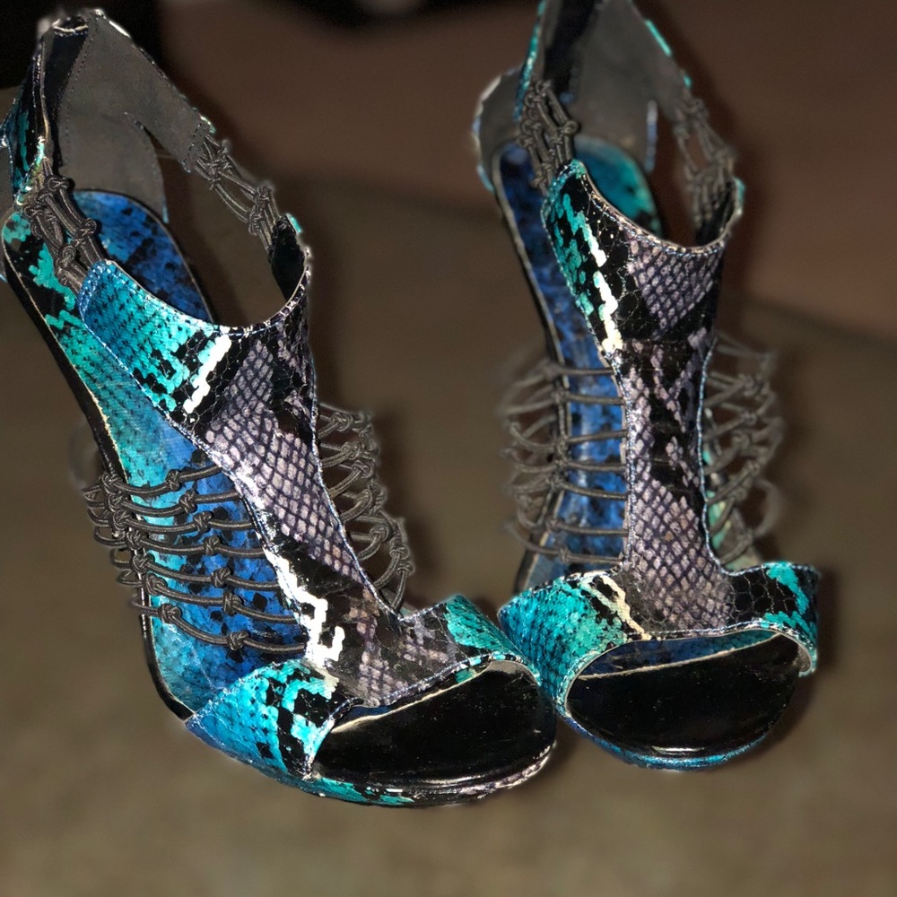 Michael Antonio Snake Skin Heels